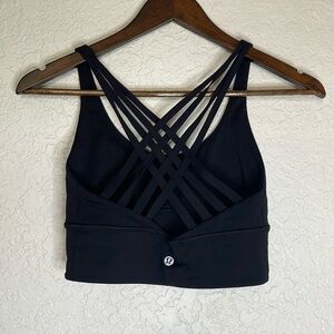 Lululemon sports bra size 4